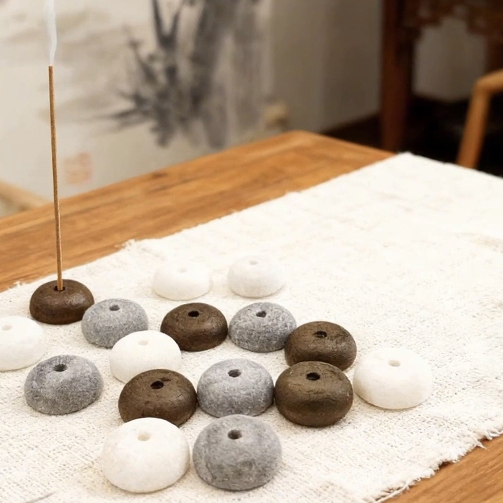 قطعتان من حامل أعواد البخور من - مراجعة Incense Stick Holder وسعره